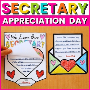 Può includere: Biglietto per la Giornata di apprezzamento della segretaria con le parole "We Love Our Secretary" e un messaggio a forma di cuore. Il biglietto include il testo "Secretaries are the silent heroes of the office. Thanks so much for everything you do." e "From Henry."