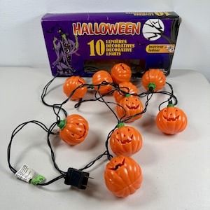 Vintage Halloween pumpkin string lights Danson 10 jack-o-lantern in original box