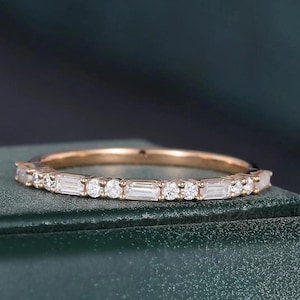 Round and Baguette Moissanite Engagement Ring, 14K Rose Gold Wedding Ring, Stacking Wedding Band Promise Ring for Woman Anniversary Ring