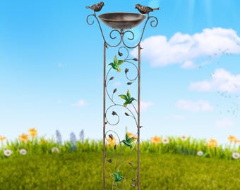Metal Birdbath Stand Trellis – 40&quot; Outdoor Birdbath Bowl with Decorative Birds & Hummingbird | Rustic Modern Bird Bath