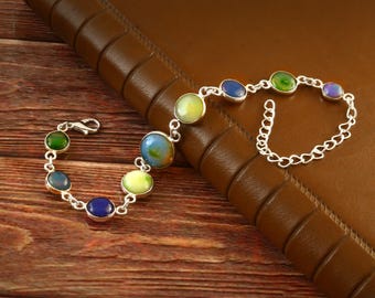 エチオピア産オパールとスターリングシルバーのブレスレット：手作りの