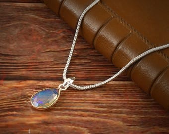 Collar de ópalo de fuego azul con colgante de ópalo en forma de lágrima de plata esterlina, regalo para ella