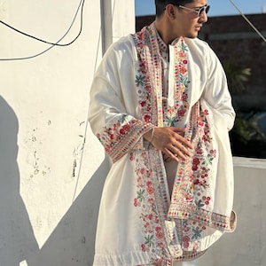 Mens kurta set, mens hand embroidered kurta pajama and stole, ivory kurta pajama for diwali and wedding, designer kurta for men, custom made