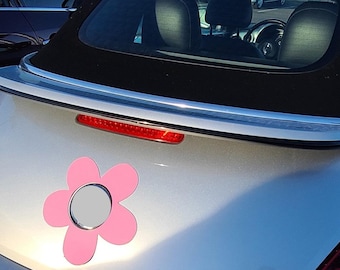 Magnetic Plain or Polka Dot Daisy for Beetle- assorted colors