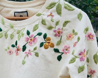 Hand Embroidered Sweatshirt – Custom Embroidery, Personalized Gift, Unique Style