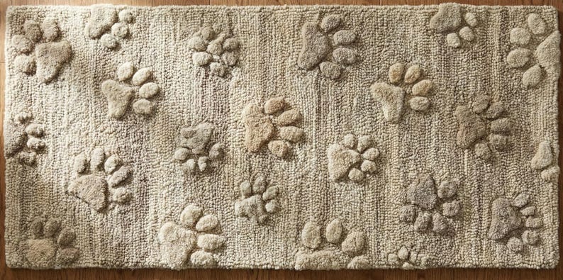Paw Rug Pattern Dog Paw Rug Handmade Wool Tufted Pet Carpet Runner Area Rug for Living ...