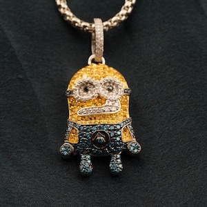 Multi-Stone Minions Anhänger, 14k vergoldeter Sterling Silber Unisex Anhänger, handgefertigter minimalistischer zierlicher Anhänger, runder Steinanhänger
