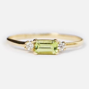 14k Gold Peridot Baguette Ring, August Birthstone, East West Peridot Ring Slim Stacking Band, Delicate Green Gemstone Jewelry