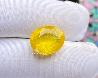 Lab-Created Yellow Sapphire Gemstone: 10 Carat Oval Cut Loose Stone
