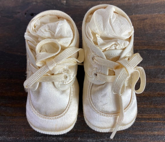 Baby Shoes - Vintage Baby Shoes - Mrs. Days Ideal… - image 2