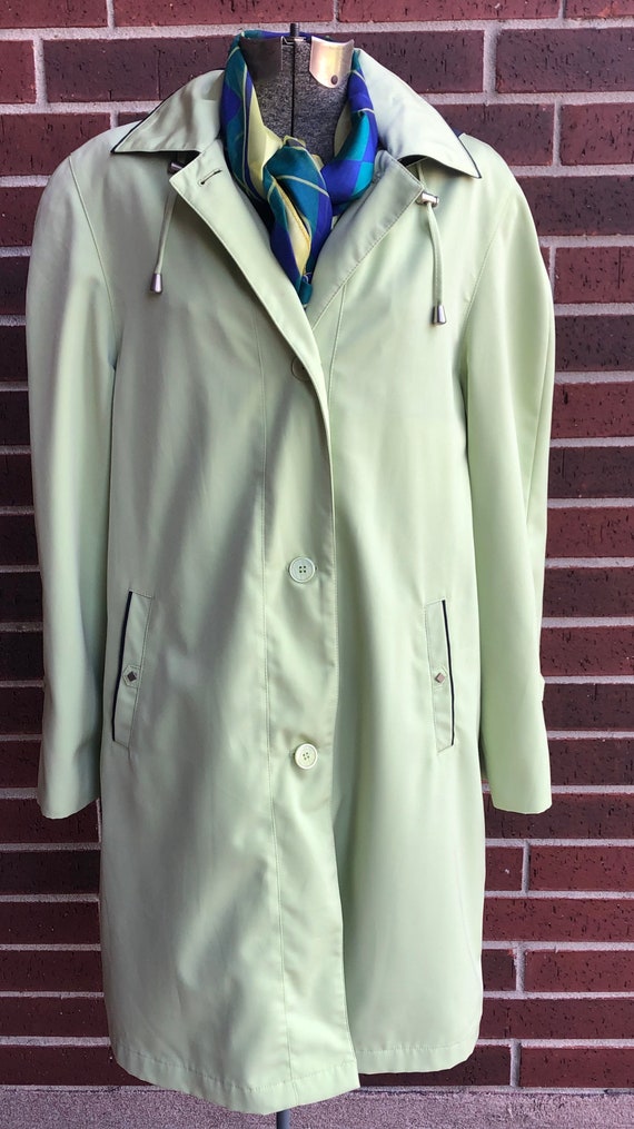 Coat - Liz Claiborne Coat - Raincoat - Vintage Liz