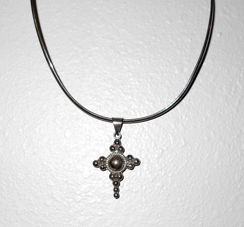 Sterling Silver Pendant Choker Sterling Silver Cross Choker Pendant Sterling Silver Jewerly Cross Pendant Choker /& Cross Necklace