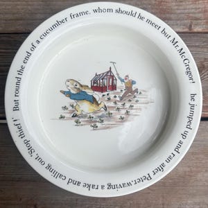 Beatrix Potter Dish / Bowl - Peter Rabbit Serving Bowl - Peter Rabbit Wedgwood Bowl - Vintage Child&#39;s Bowl - Vintage Wedgwood Peter Rabbit