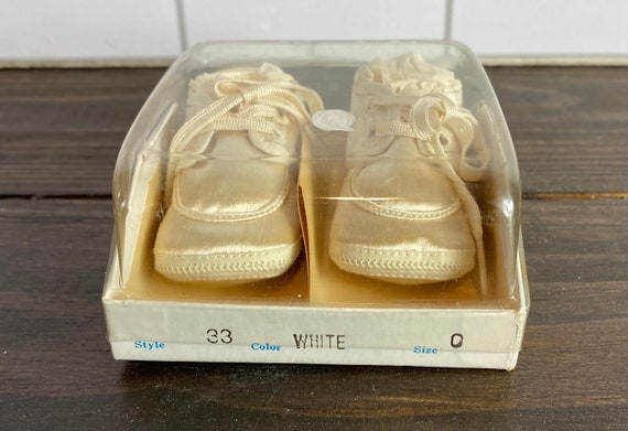 Baby Shoes - Vintage Baby Shoes - Mrs. Days Ideal… - image 3