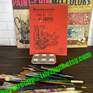 Art Supplies - Grumbacher Artist Paper - Goldtone Artists Palette Brooch  - Arts & Crafts - Paint Brushes - Vintage Art Supplies - Brushes