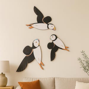 Folk Art Flying Blackbirds - Nature Inspired Wall Hangings Decor for Home, Living Room, Bedroom,Rustic Wall Art, Outdoor-Inspired Wall Decor