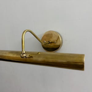 Vintage Brass Picture Light / Wall Mounted Art Light Fixture For Painting & Frames / Elegant Antique Finish Display Lamp