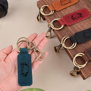 Personalized Keychain,Custom Dog Owner Gift,Genuine Leather Keyring,Gift for Him Her,Pet Portrait,Dog Owner Gift,Gift for Pet Mom Dad