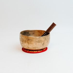 Long Sustain High Quality Yoga Antique Himalayan Tibetan Easy Singer Singing bowl Size: 7&quot; ID#MT11