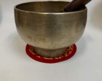 Cuenco tibetano Naga antiguo de pedestal, súper bonito, de 6,4 pulgadas. ID#EN41