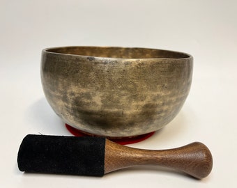 Deep sound Himalayan Tibetan Easy Singer Singing bowl Size: 8.7" ID#SF141 Sound Included