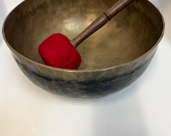 Bardzo stara, antyczna misa śpiewająca Deep Gong Like o średnicy 11 cali i brzmieniu Ultabati Healing