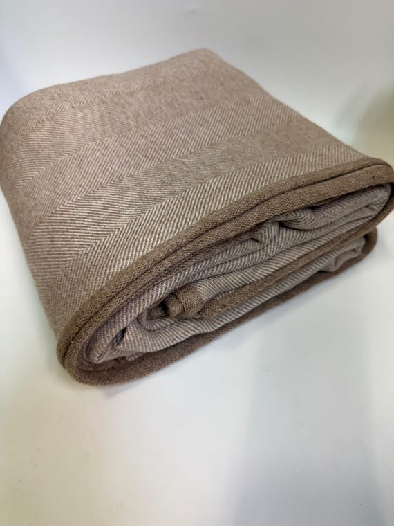 King Size Luxury Handspun Plaid Throw Blanket/ Handwoven Lap Blanket/ Luxury Wool Woven Throw / Bed Spread/ Extra Soft Blanket 248cmX248cm