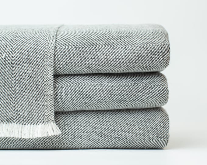 High Quality Luxury Light Weight Wool Blanket / Extra Soft Travel Throw / Handwoven oversize Wrap / Lap Blanket / Handmade Plaid blanket