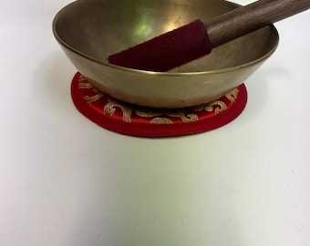 Cuenco tibetano himalayo antiguo de alta calidad para yoga, fácil de usar. Tamaño: 6-7 pulgadas. ID#MAP1