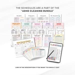 Puede incluir: Un conjunto de horarios y listas de verificaci&oacute;n de limpieza imprimibles, que incluyen planificadores diarios, semanales y mensuales. El texto "ADHD Cleaning Bundle" se muestra en la parte superior. Tambi&eacute;n se ve una tableta con una cuadr&iacute;cula y un l&aacute;piz &oacute;ptico.