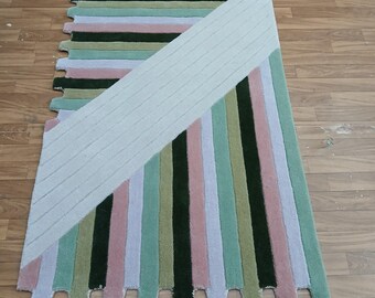 Modern Geometric Striped Rug – Hand-Tufted Wool Carpet with Unique Edge Cut & Ivory Diagonal Design