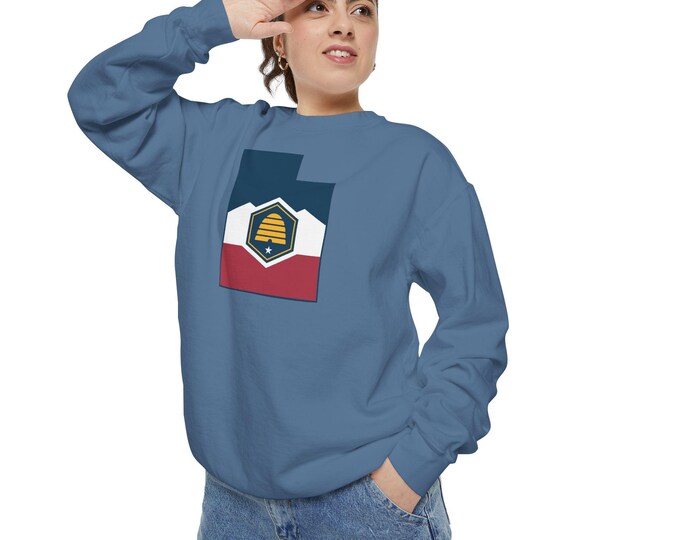 Utah Flag Outline Sweatshirt | State Badge Graphic Crewneck
