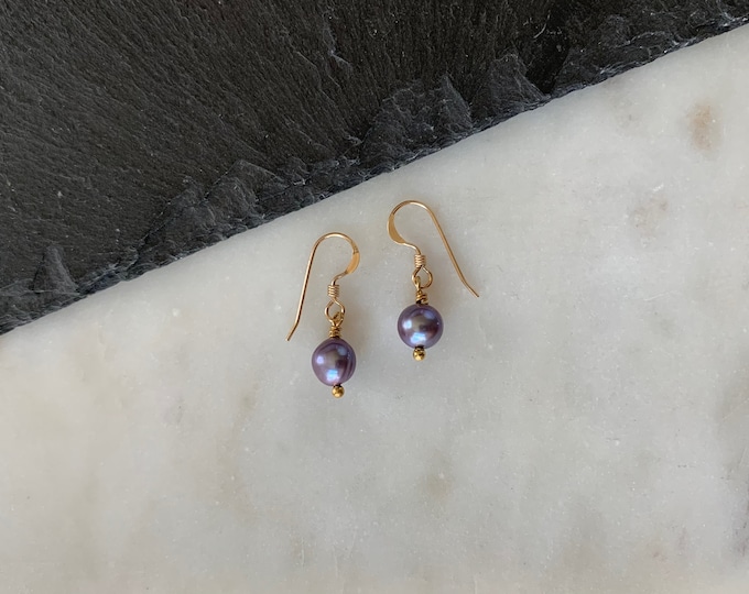 PEARL Drop Earrings, Purple Freshwater Pearl Dangle Earrings, Everyday Dainty Pearl Earrings, Summer Jewelry, Anniversary Gift for Wife