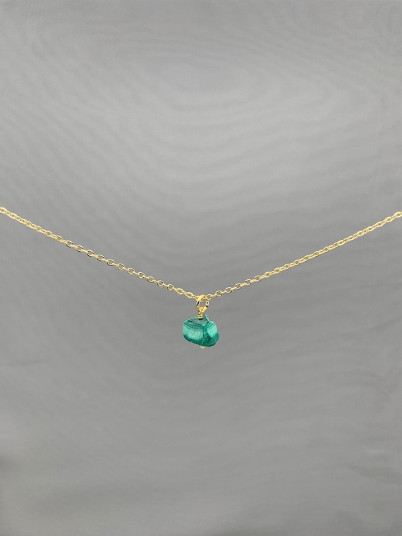 Raw Malachite Necklace – Green Gemstone Pendant – Natural Crystal Jewelry Gift for Her