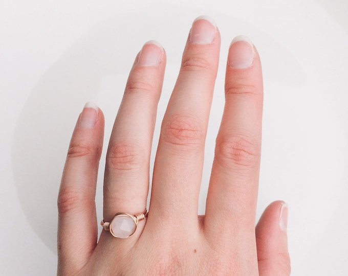 Rose Quartz Ring, Rose Gold Wire Wrapped Rose Quartz Ring, Rose Quartz Wire Wrapped Ring, Gemstone Ring, Rose Gold Ring, Pink Stone Ring