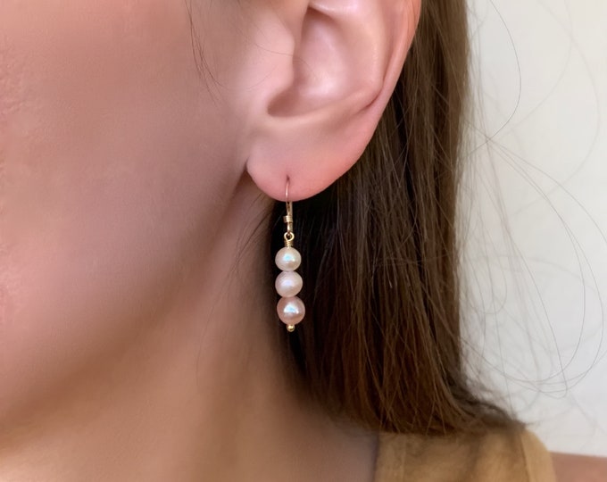 PEARL Drop Earrings, 3 Pink Freshwater Pearl Dangle Earrings, Everyday Dainty Pearl Earrings, Summer Jewelry, Anniversary Gift for Wife
