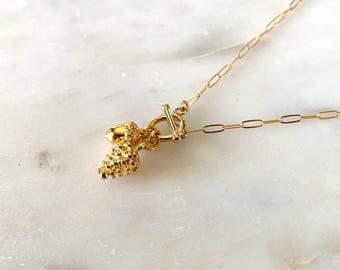 Naszyjnik z zawieszką z żołędzia i szyszki – łańcuszek ze spinaczem do papieru, platerowany 14-karatowym złotem, z zapięciem zaciskowym