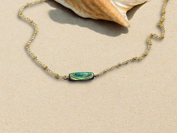 Green Abalone Pendant Necklace – Beaded Cable Chain with Natural Seashell Charm