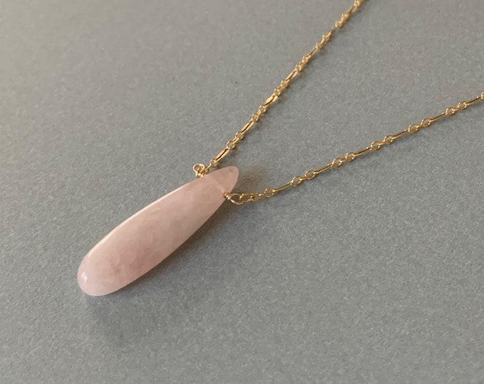 ROSE QUARTZ Drop Necklace, Real 14k Gold Filled Dapped Chain, Rose Quartz Statement Necklace, Choker