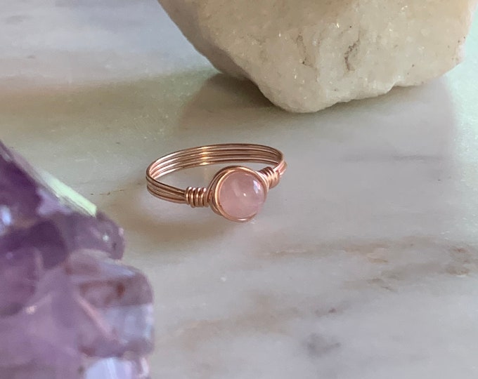 Rose Quartz Ring, Rose Gold Wire Wrapped Rose Quartz Ring, Rose Quartz Wire Wrapped Ring, Gemstone Ring, Rose Gold Ring, Pink Stone Ring