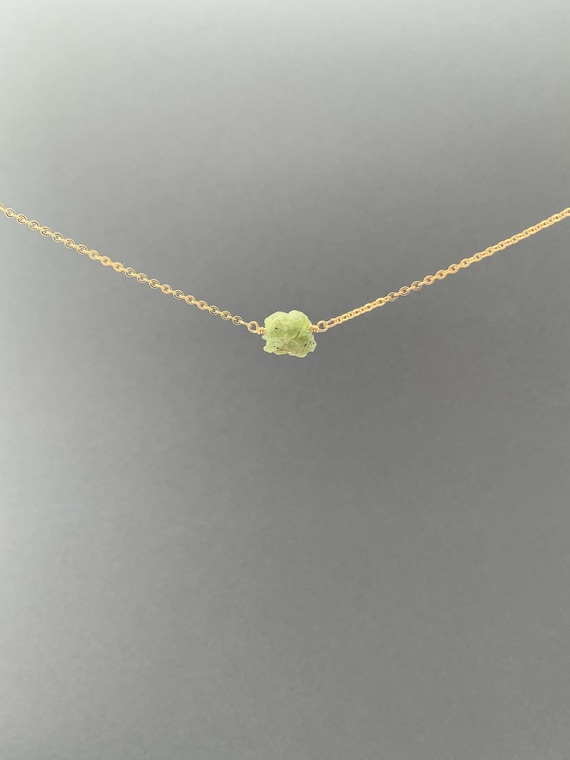 Raw Peridot Necklace – Natural August Birthstone Crystal Pendant Jewelry Gift
