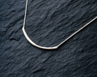 Curved bar necklace in 14k gold filled or sterling silver, simple gold necklace, minimal jewelry, Dainty Necklace, Gold Necklace