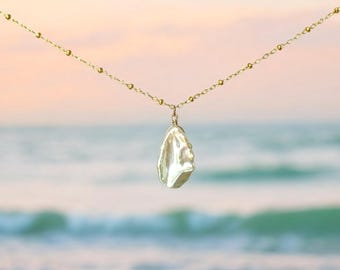 Keshi-parelketting – barokke zoetwaterparelhanger – juni geboortesteensieraden – strandesthetische ketting