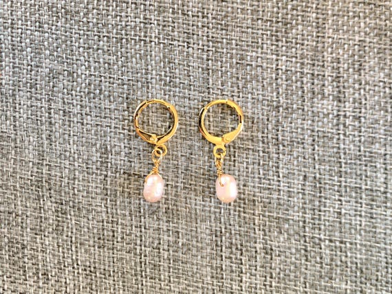Freshwater Pearl Drop Huggie Hoop Earrings – Gold Leverback Seashell Color Jewelry