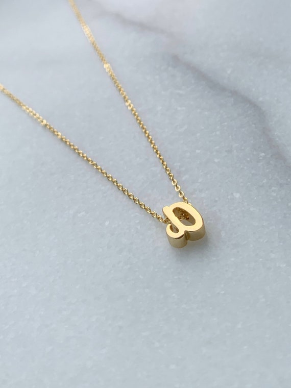 Alphabet Initial Necklace – Personalized Letter Pendant in Gold – Everyday Gift Jewelry
