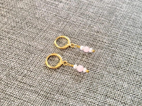 Rose Quartz & Pearl Stack Huggie Hoop Earrings – Gold Leverback Gemstone Bead Jewelry