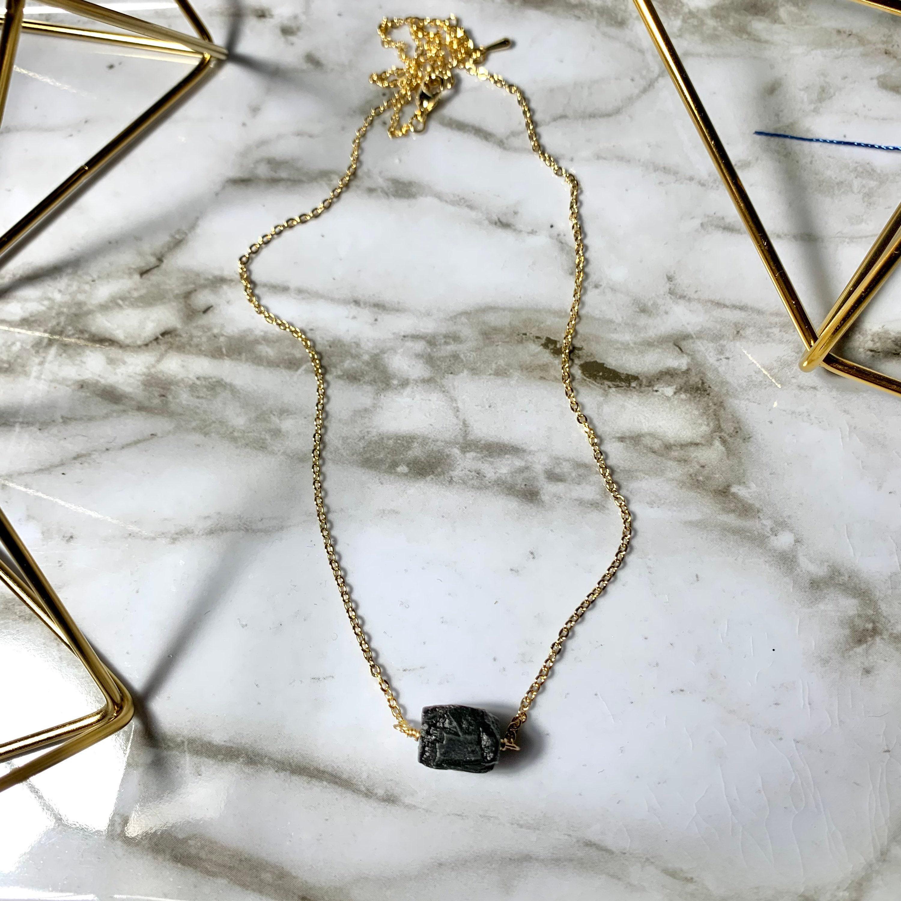 ネックレス・ペンダント ROMANTINUER SN146 DOUBLE LAYER BLACK STONE NECKLACE Onyx Circle Necklace - Etsy