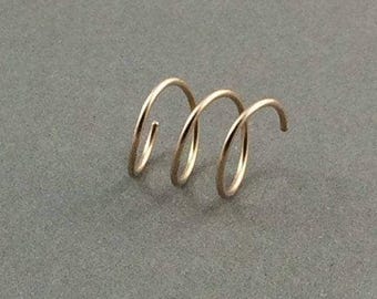 TRIPLE // Gold Spiral Hoop Ohrringe – Minimalistische, minimalistische Hoop Ohrringe aus Gold Filled