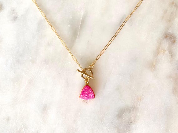 Pink Druzy Trillion Toggle Necklace – Sparkly Beaded Cable Chain Gemstone Pendant
