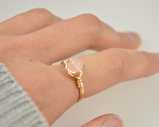 Rose Quartz Ring, Wire Wrapped Rose Quartz Ring, Rose Quartz Wire Wrapped Ring, Pink Gemstone Ring, Pink Stone Ring, Wire Ring, Rose Gold